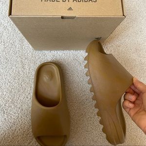 Yeezy Slide Ochre size men’s 6